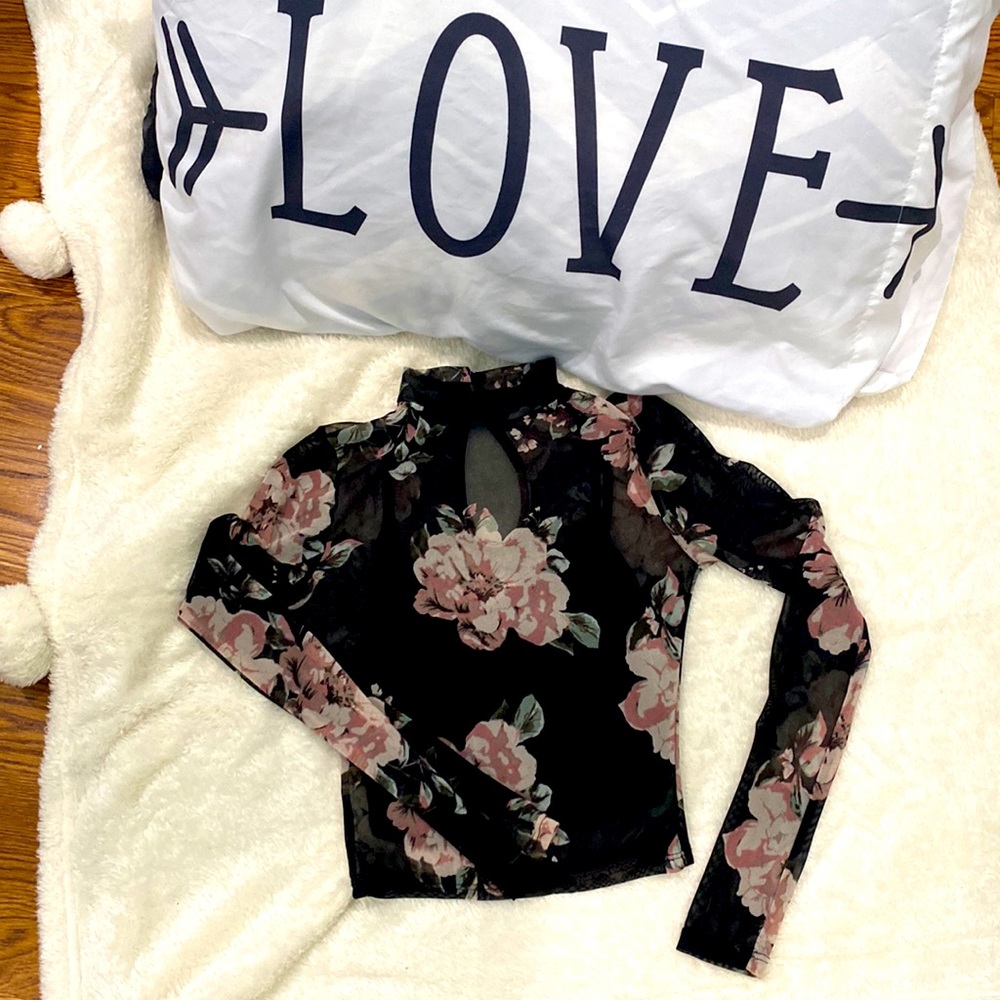 Used twice, Charlotte Russe blouse, XS.